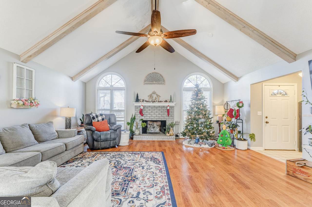 15 Sagewood Drive - Photo 1