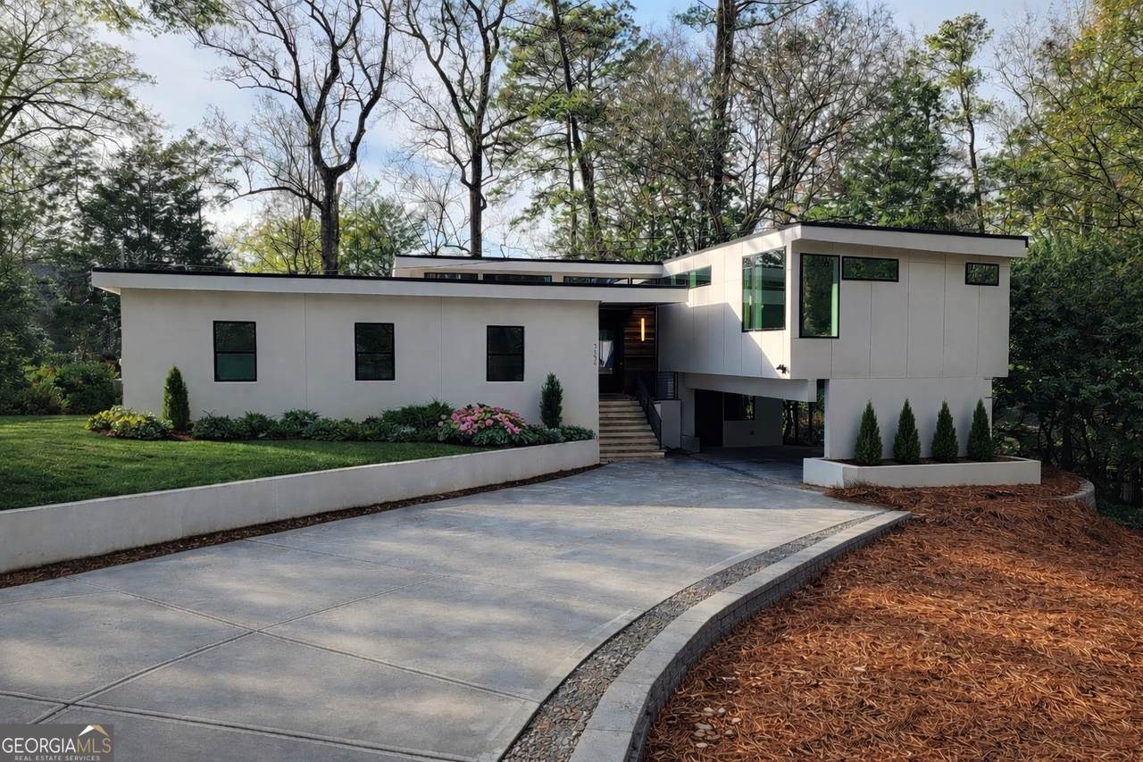 3134 Roxboro Road - Photo 1