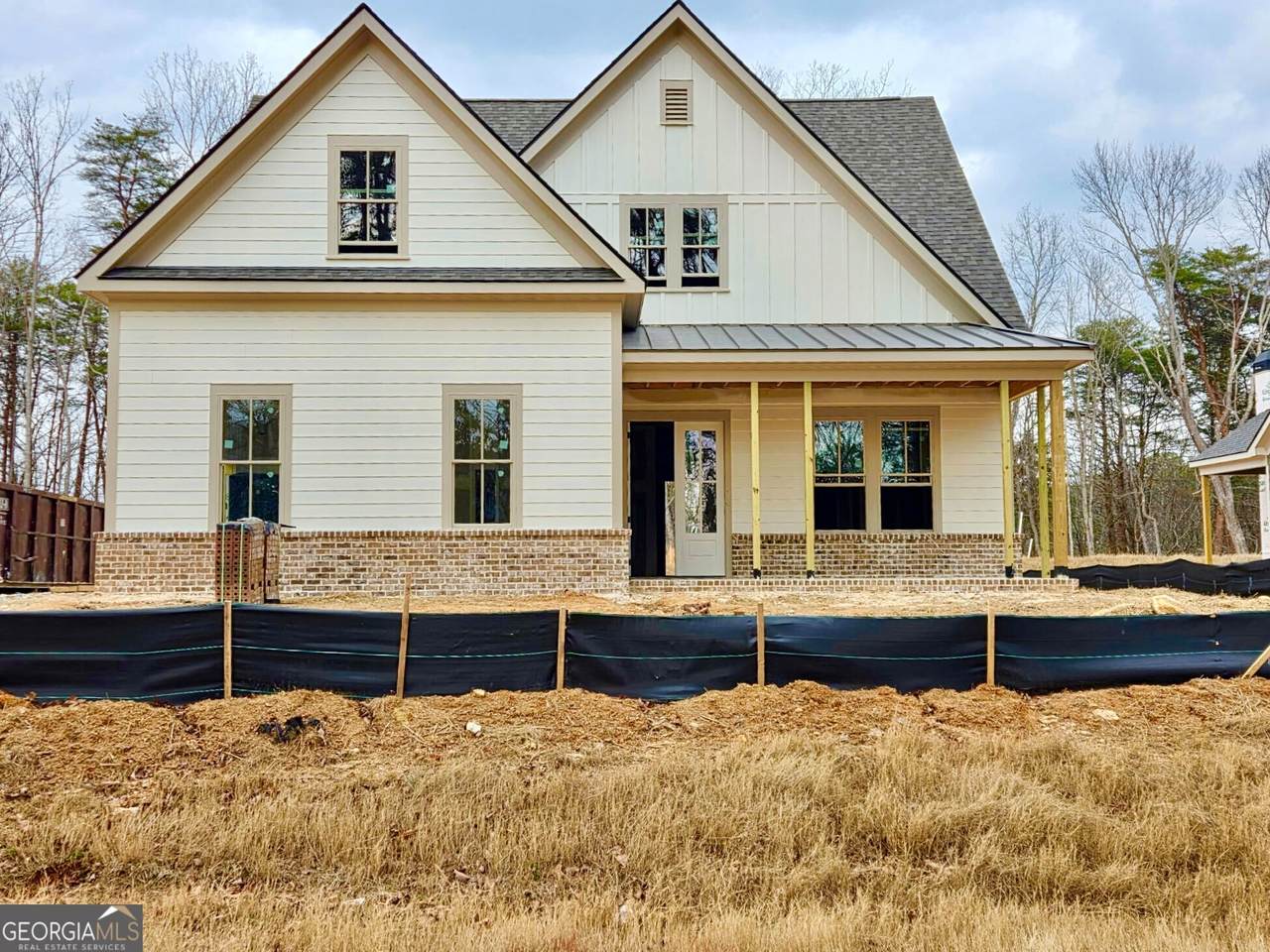 172 Cherokee Drive - Photo 1