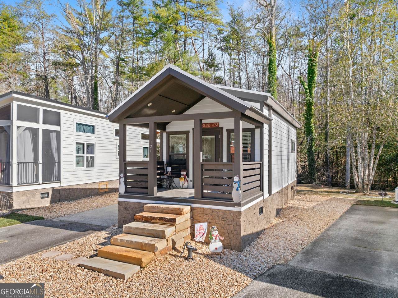 4960 Laurel Lodge Road - Photo 1