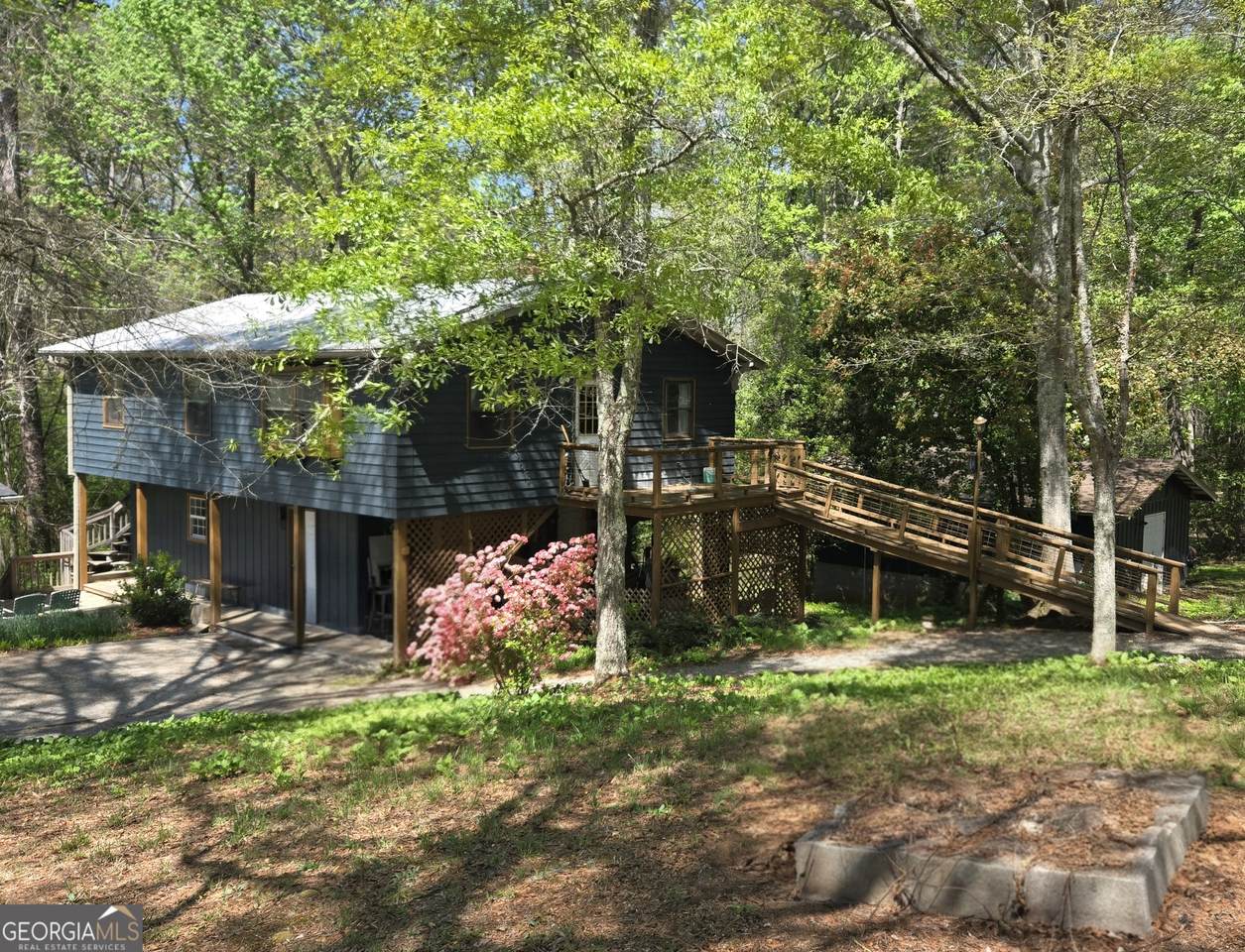 549 Garrett Road - Photo 1