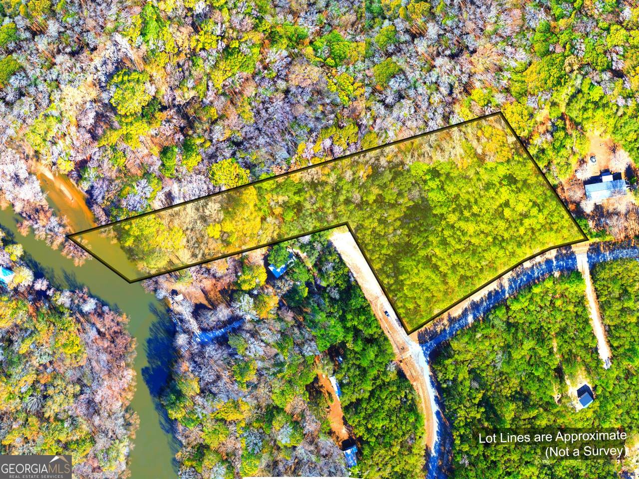 124 Cherokee Drive - Photo 1