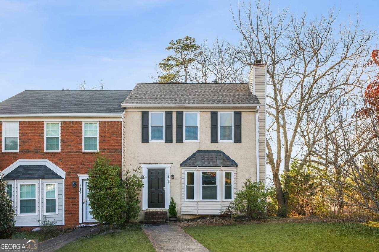 1559 Cedar Bluff Trail - Photo 1