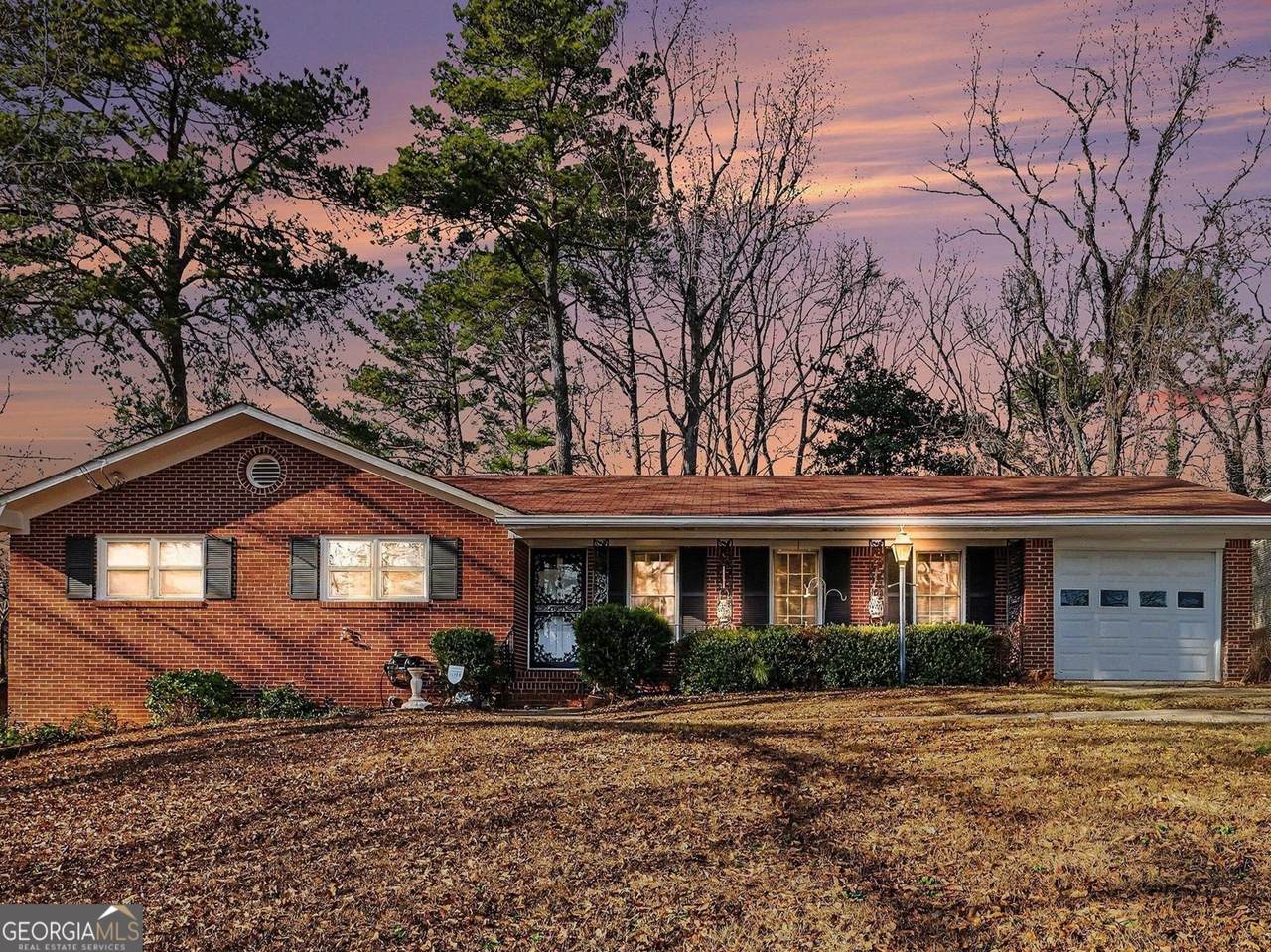 5625 Scofield Road - Photo 1