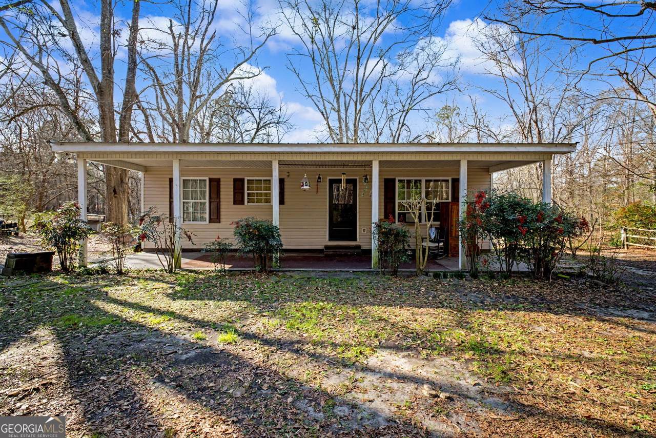 526 Susan Drive - Photo 1