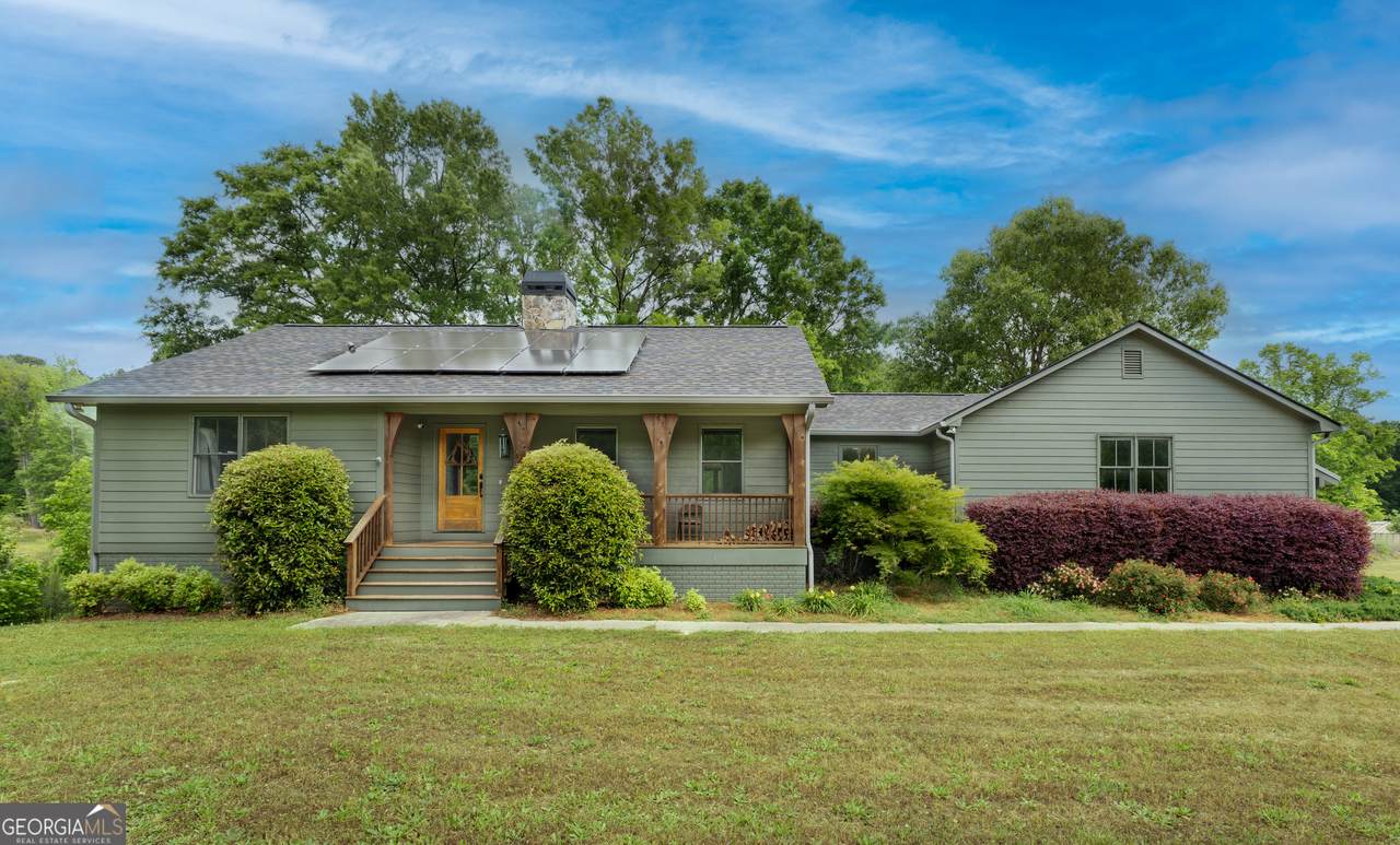 456 Mcintosh Road - Photo 1