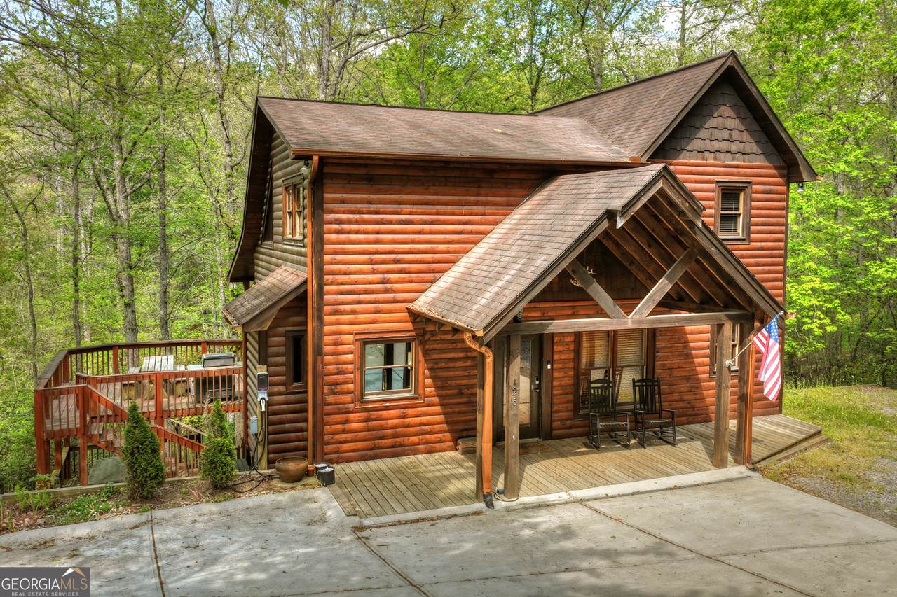 126 Brookwood Drive - Photo 1