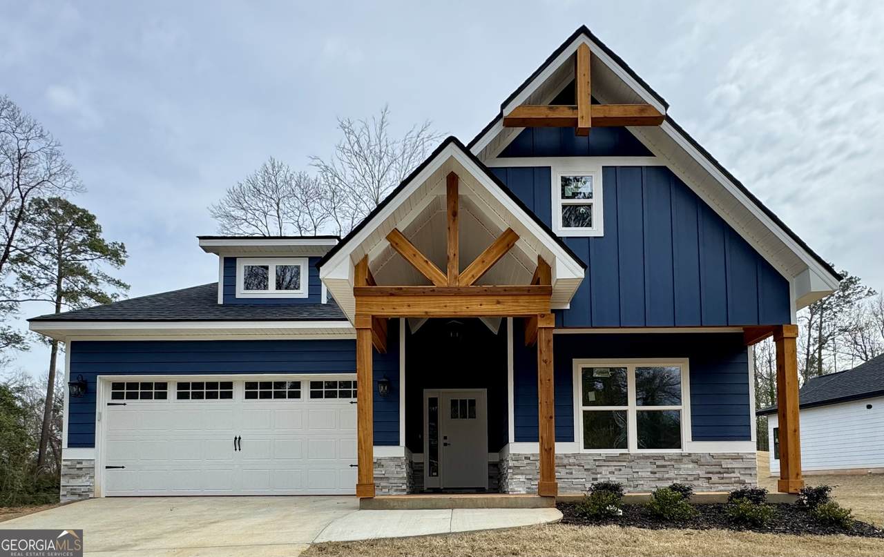 110 Friar Tuck Avenue - Photo 1