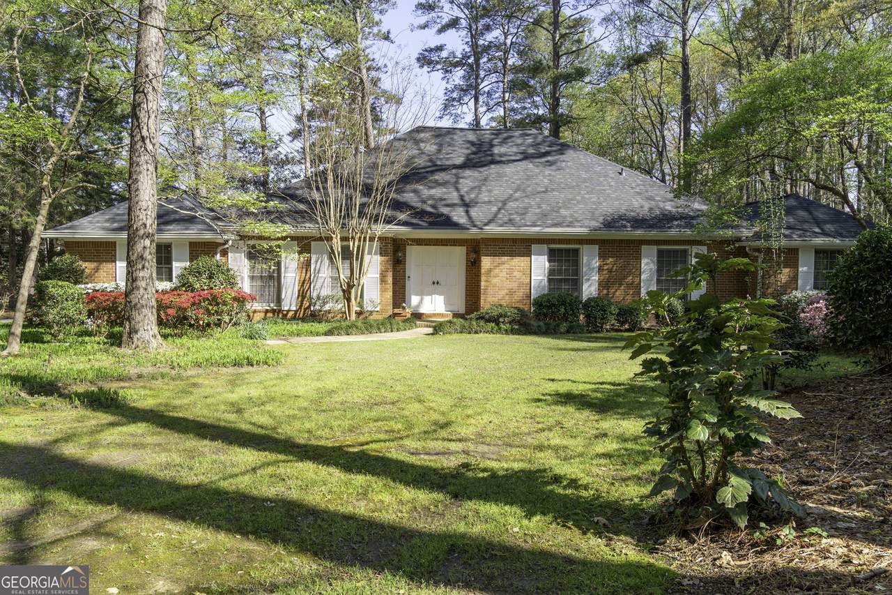 2506 Emerald Drive - Photo 1