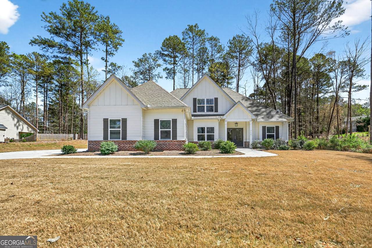 3156 Sweetbriar Drive - Photo 1
