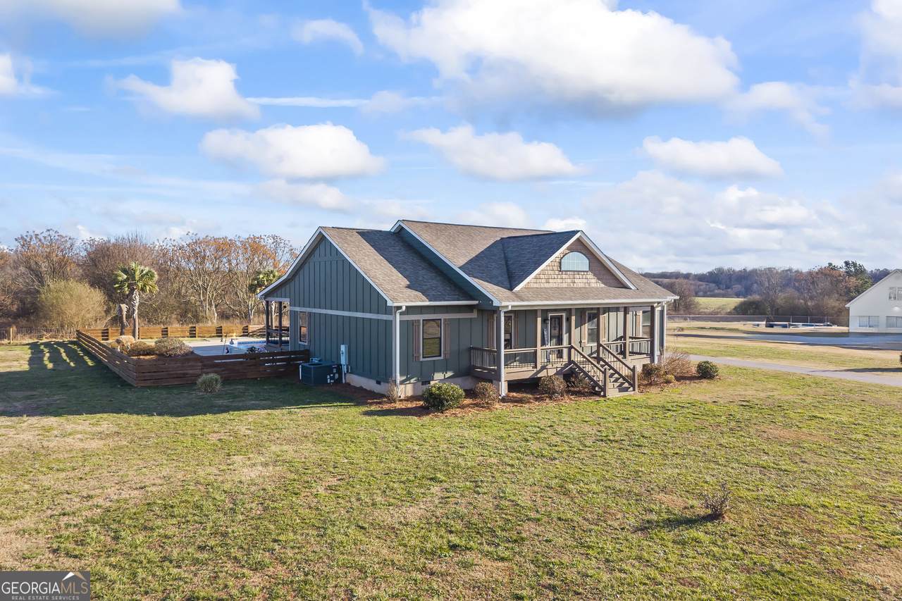 167 Grant Drive - Photo 1