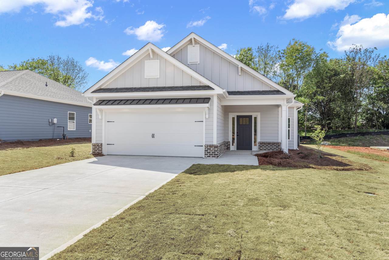 109 Cottage Grove Circle - Photo 1