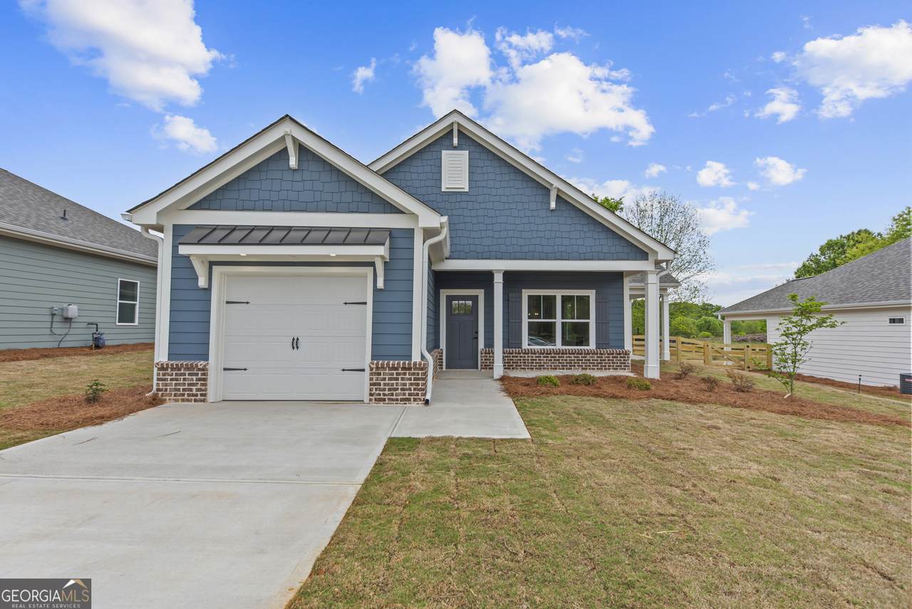 103 Cottage Grove Circle - Photo 1