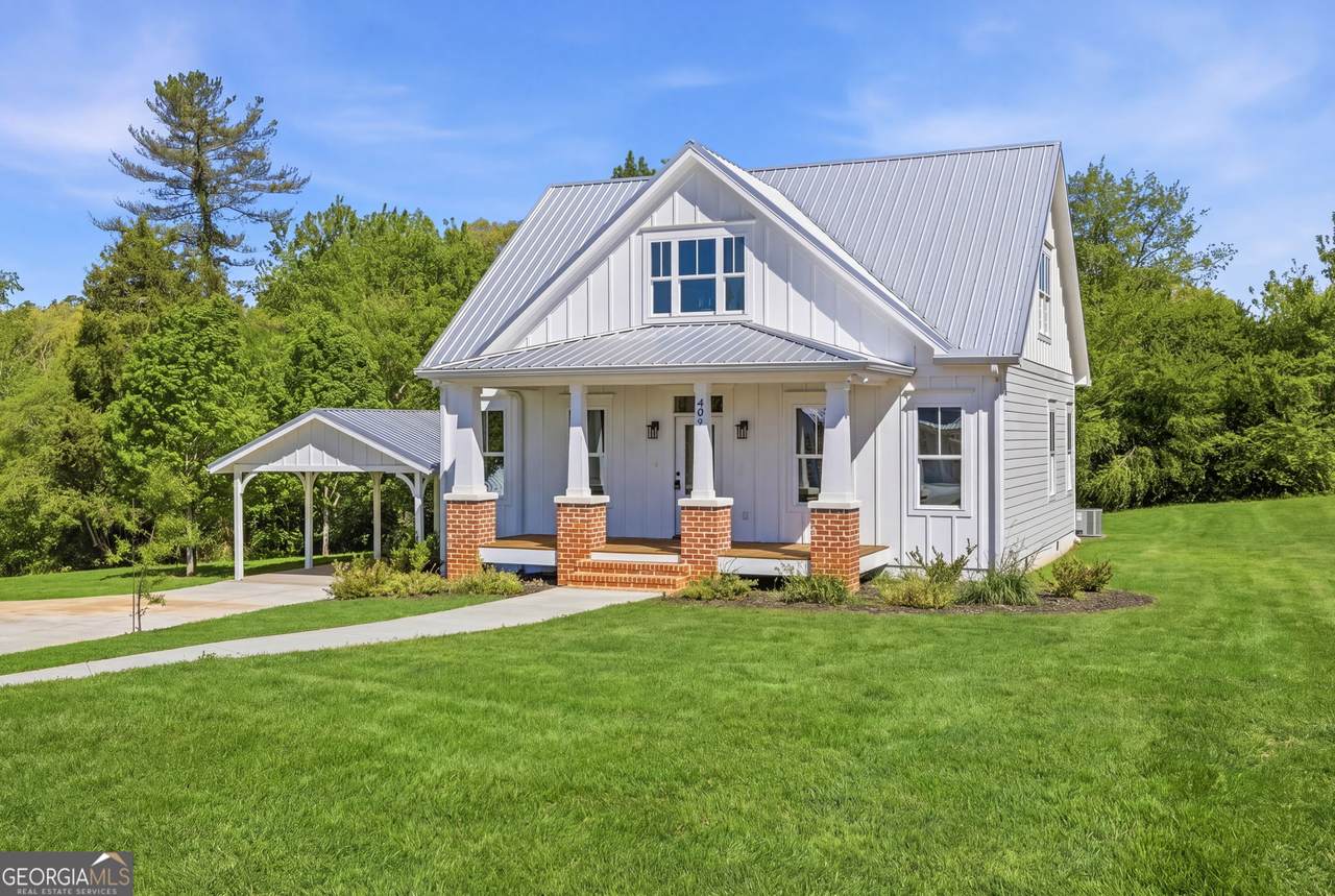 409 Roper Drive - Photo 1