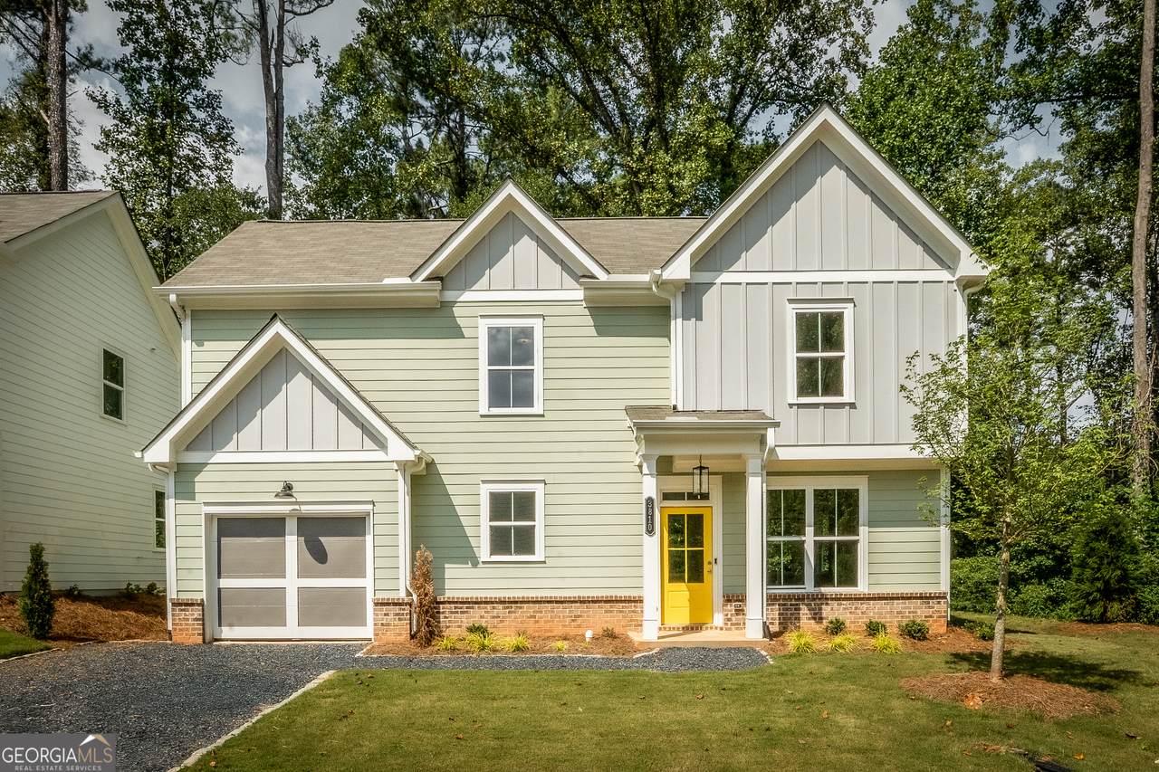 3810 Cottage Circle - Photo 1