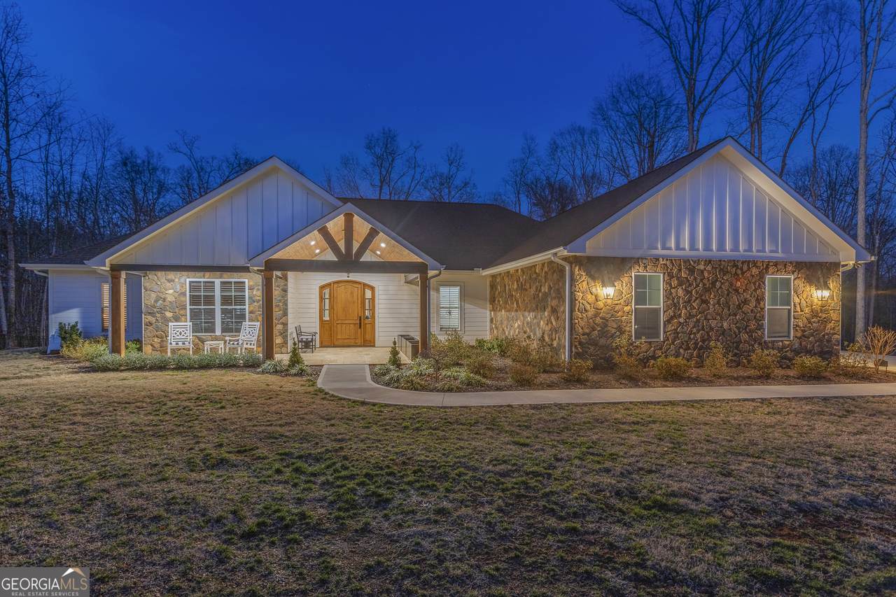1010 Port Anne Cove - Photo 1