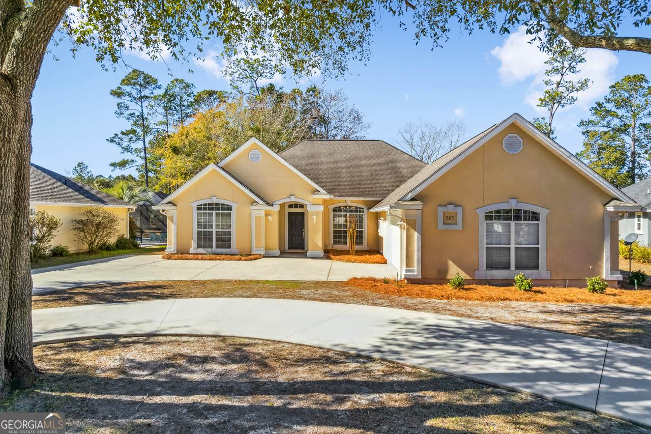 205 Monticello Drive - Photo 1
