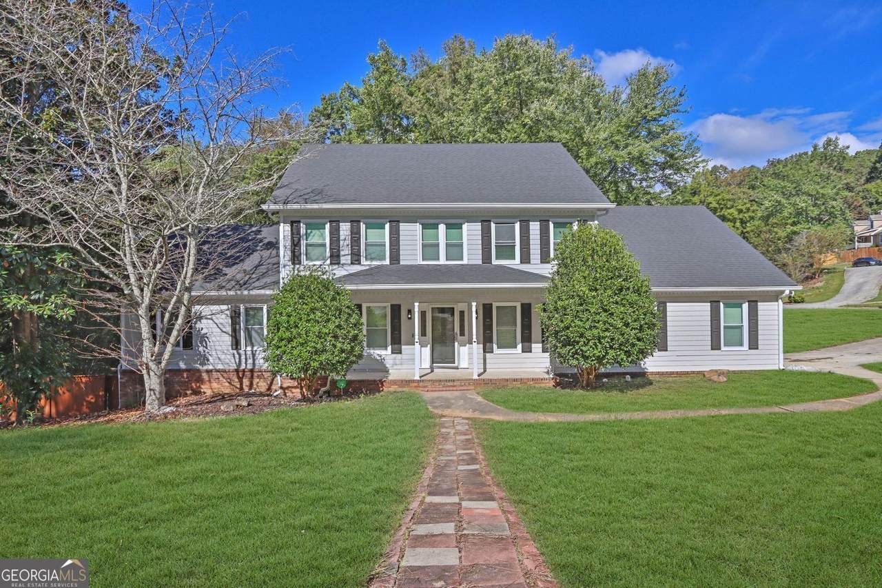 4645 Riveredge Cove - Photo 1