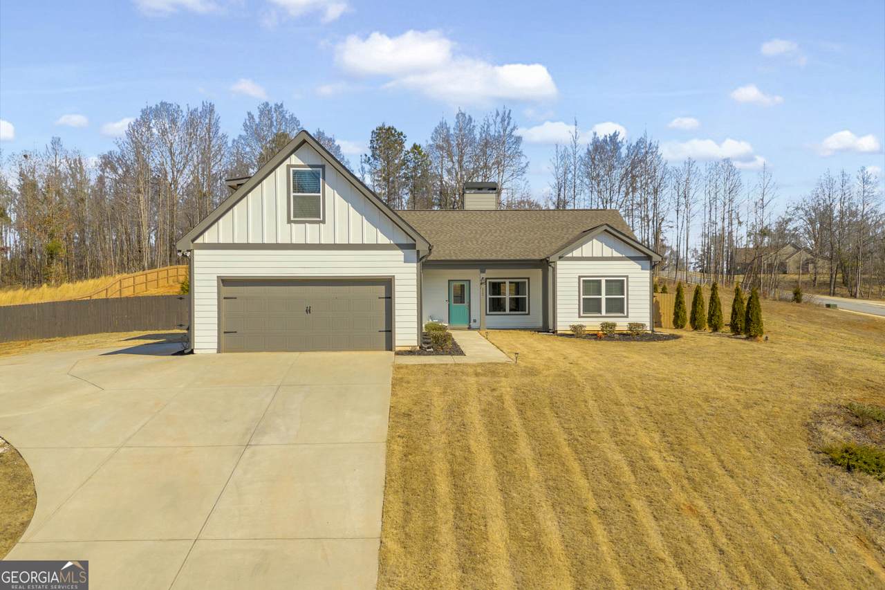 112 White Oak Trail - Photo 1