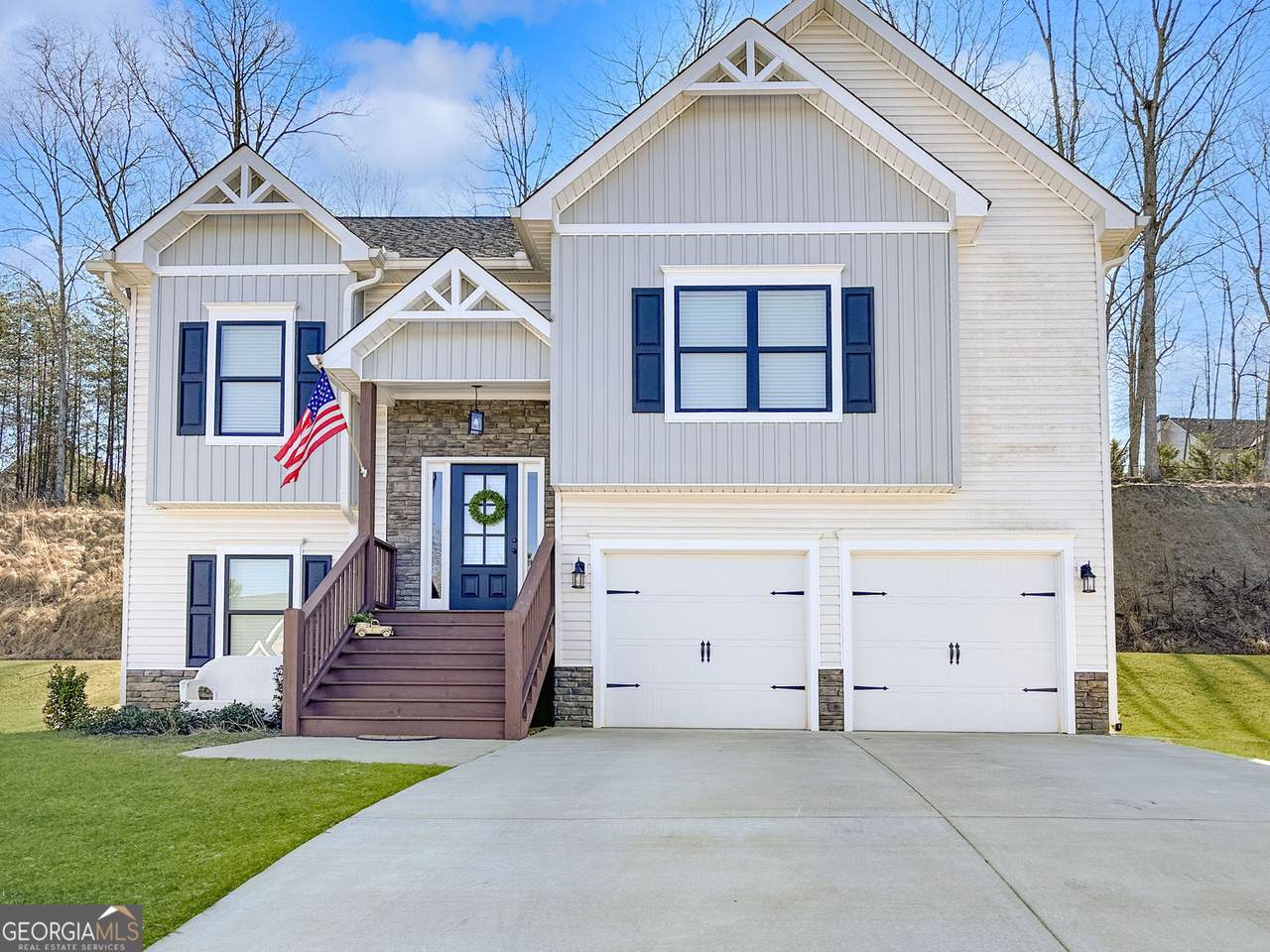 313 Arbor Circle - Photo 1