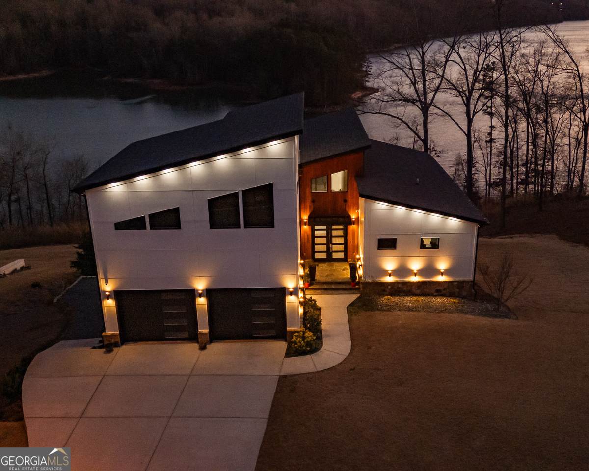 4232 Bayridge Drive - Photo 1