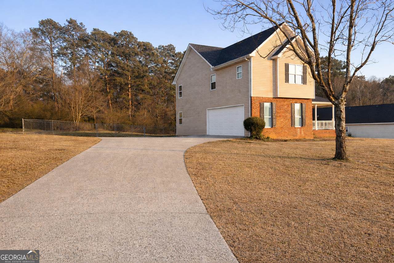 302 Mountberry Court - Photo 1