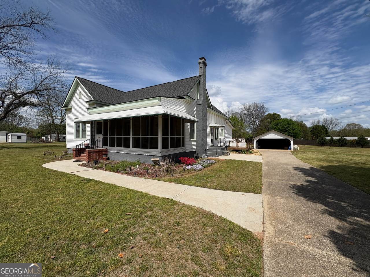 205 White Road - Photo 1