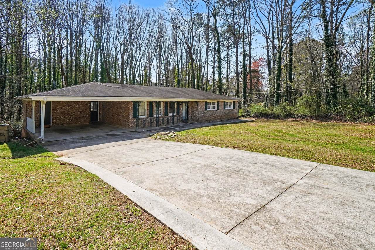 4813 Howard Drive - Photo 1