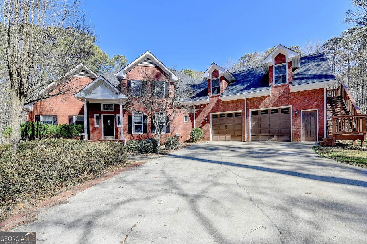 60 Hickory Hill Drive - Photo 1