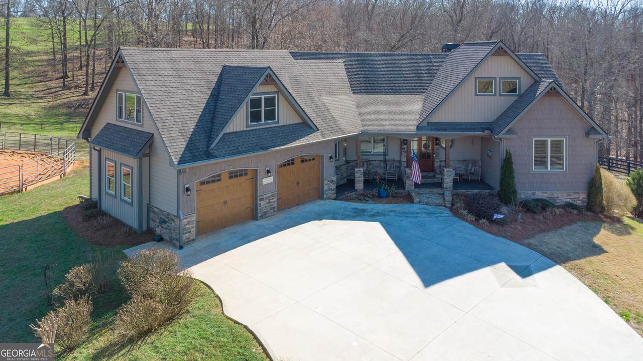 1050 Ricky West Road - Photo 1