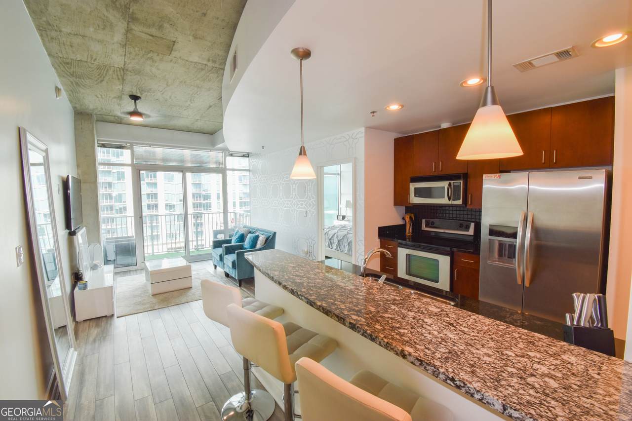 250 Pharr Road - Photo 1