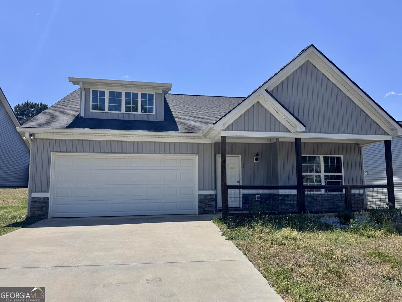 335 Highland Pointe Drive - Photo 1