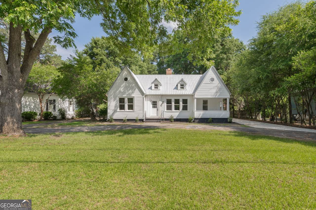 1205 Swift Street - Photo 1