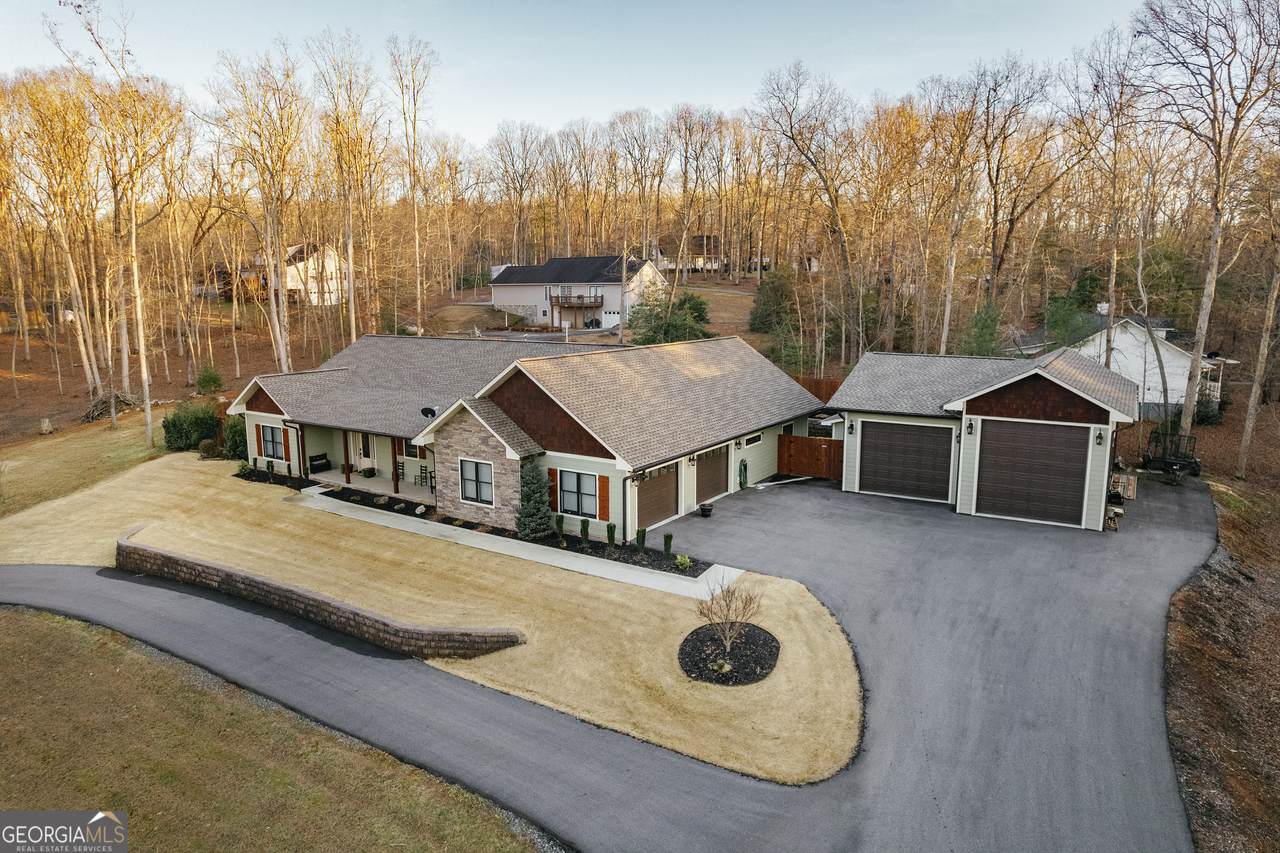 52 Ivy Ridge Court - Photo 1