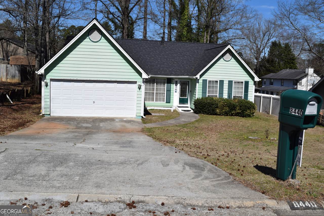 8440 Cedar Creek Ridge - Photo 1