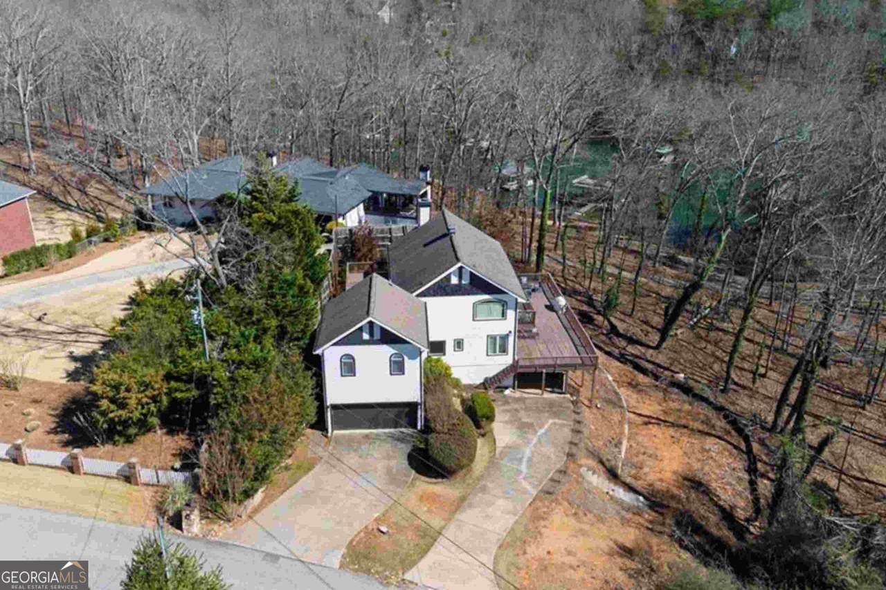 5997 Warpath Road - Photo 1
