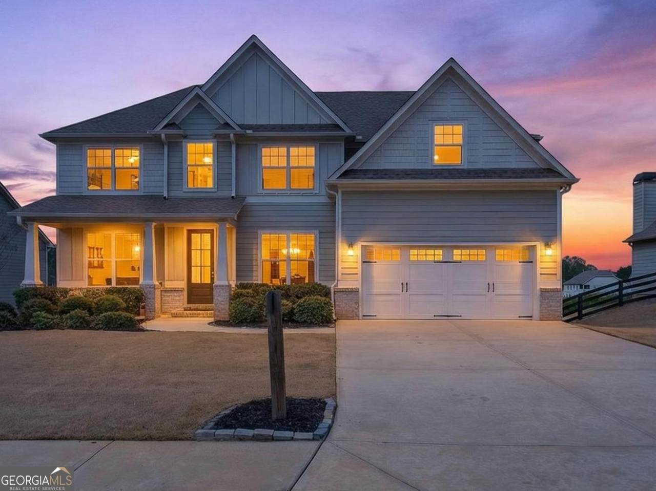 829 Riverwalk Manor Drive - Photo 1