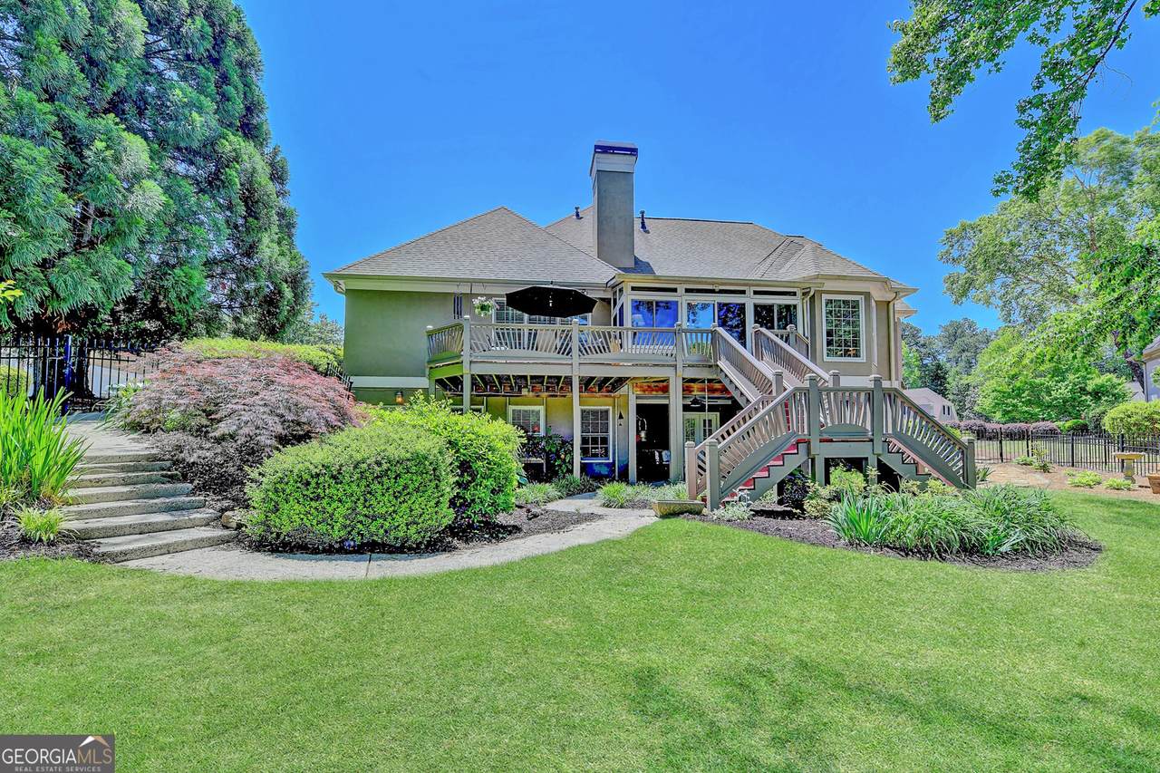 7590 Wentworth Drive - Photo 1