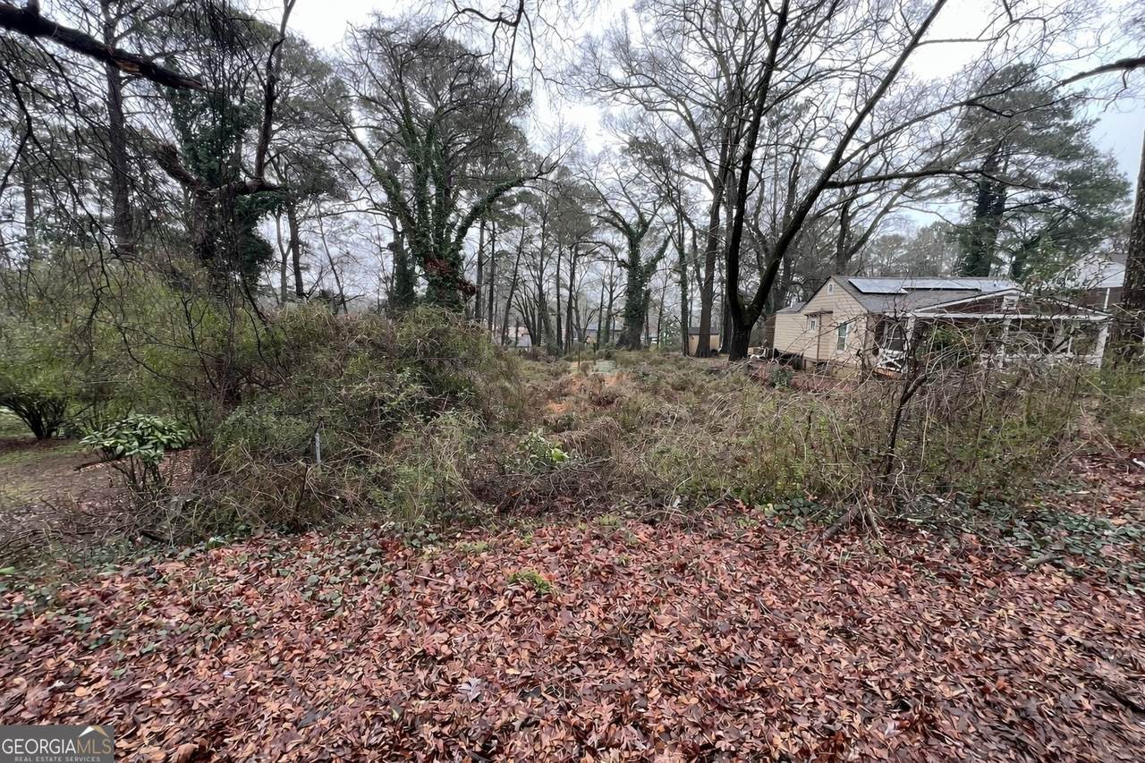 186 Howell Drive - Photo 1