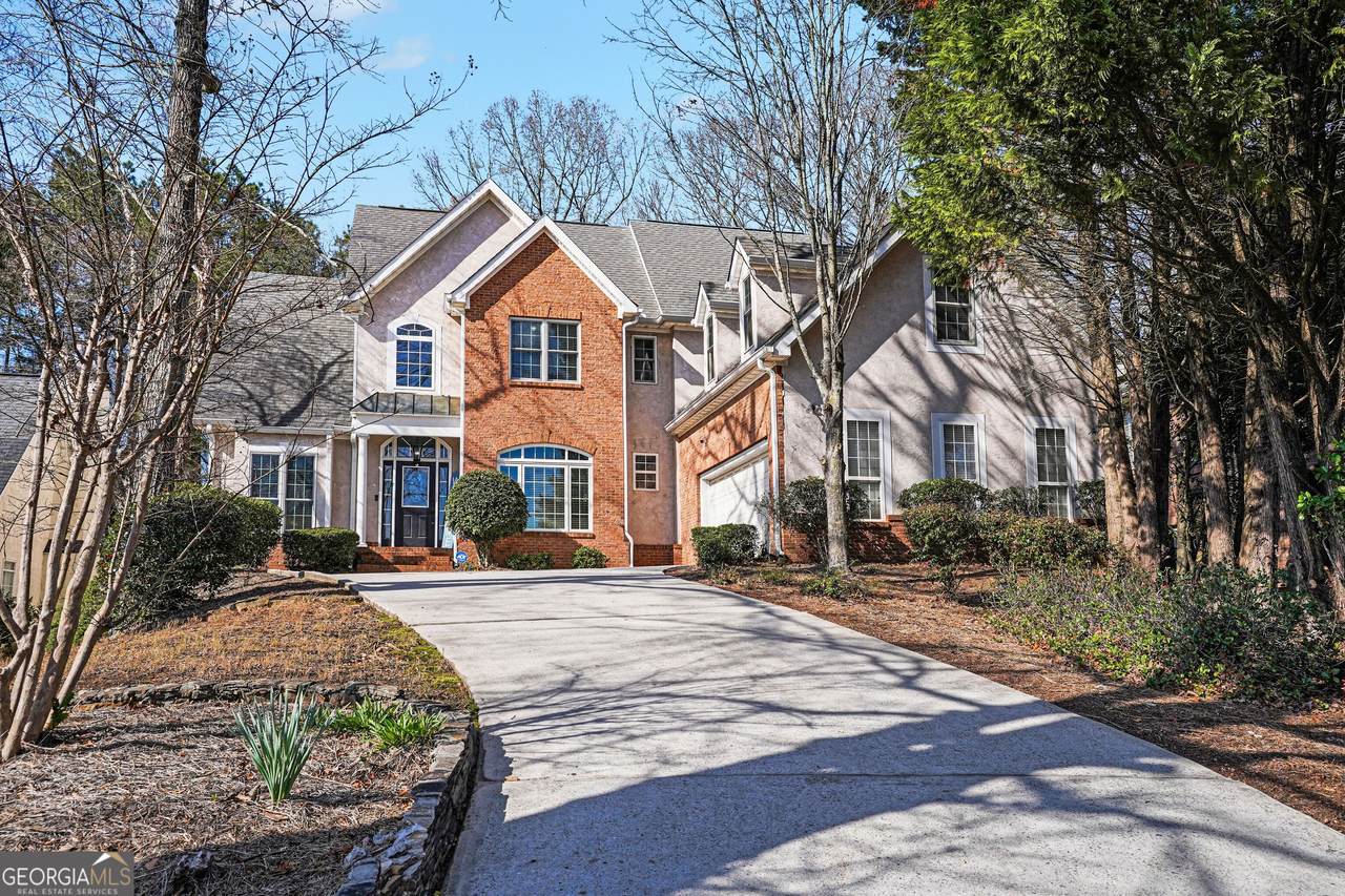 158 Eagles Club Drive - Photo 1