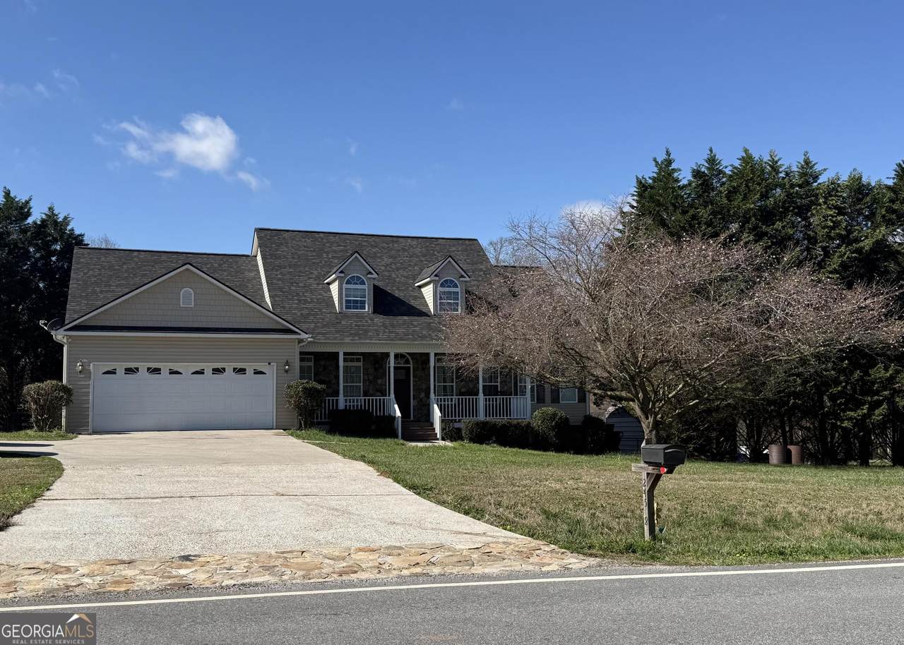 2458 Post Road - Photo 1
