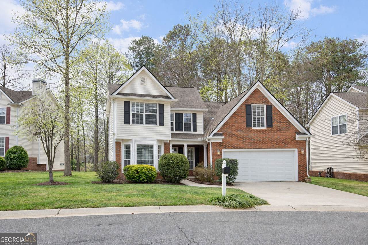 1155 Rhyne Chase - Photo 1