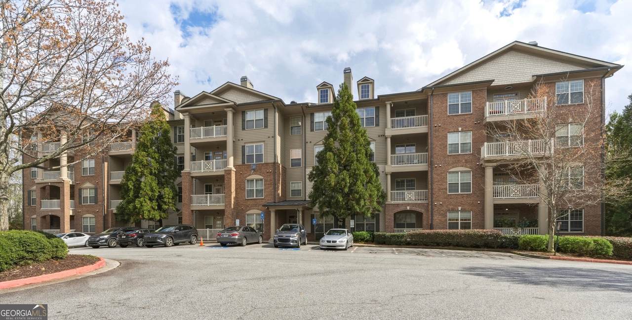 4805 Village Way - Photo 1