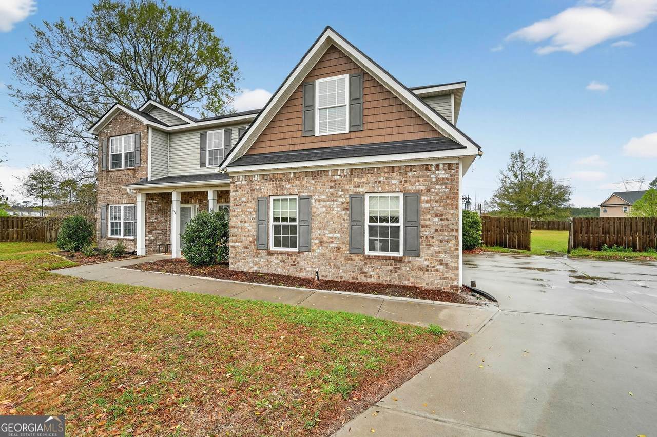 106 Del Mar Court - Photo 1