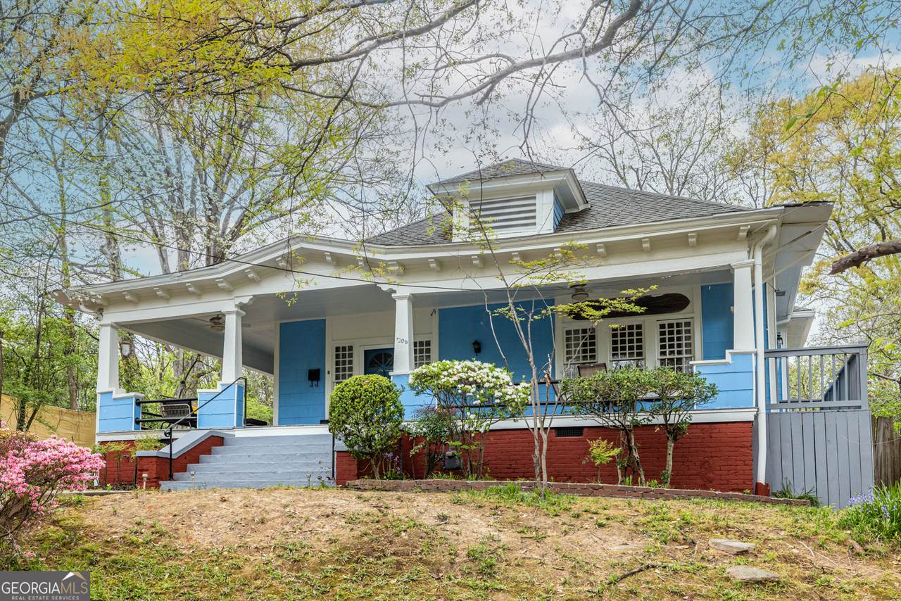 1206 Mansfield Avenue - Photo 1