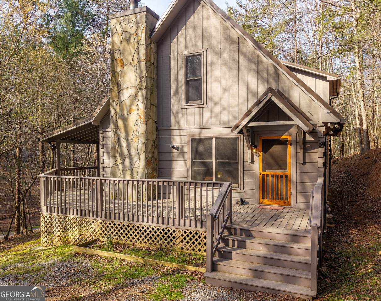 19 Blackberry Falls Lane - Photo 1