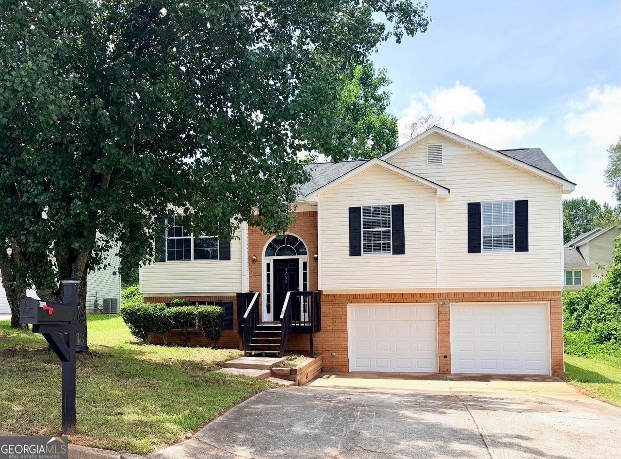 5695 Cedar Croft Lane - Photo 1