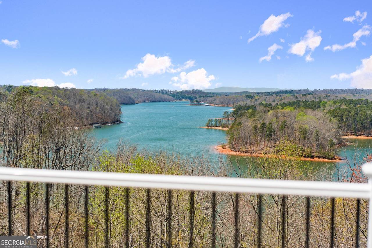 3518 Lake Breeze Lane - Photo 1