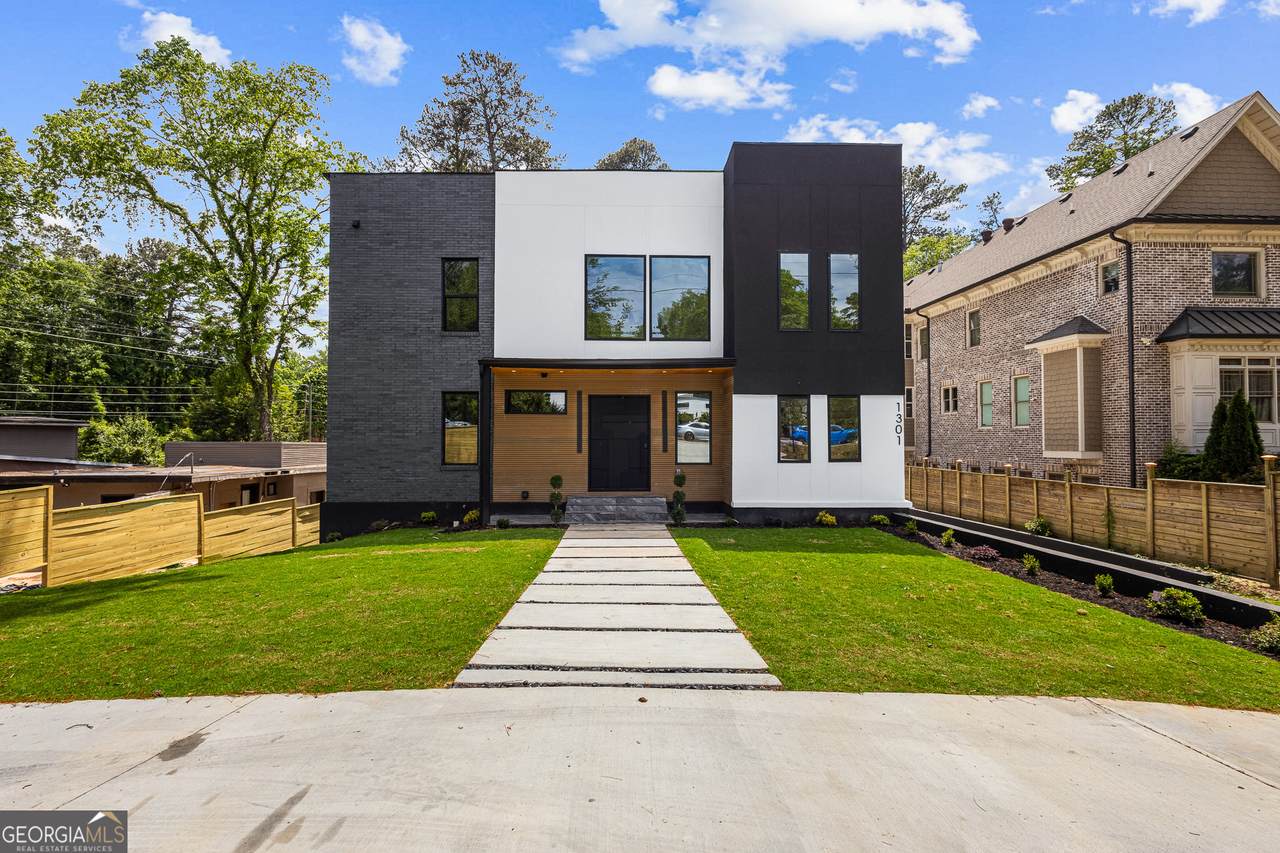 1301 Lavista Road - Photo 1