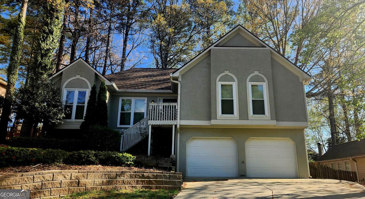 912 Feather Creek Lane - Photo 1